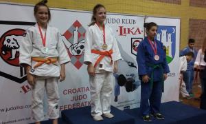 15241802_1318451751552623_1066326683098290252_n